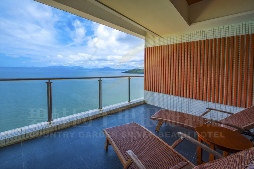 Country Garden Silver Beach Hotel
