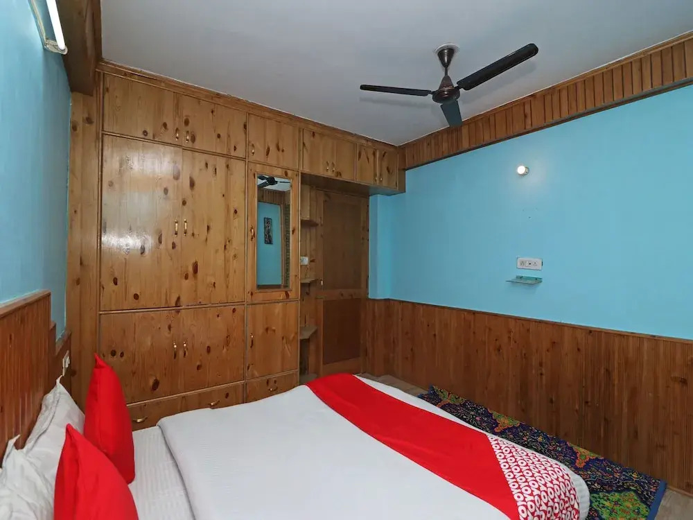 OYO 13872 Home Garden View 2BHK Hadimba Road