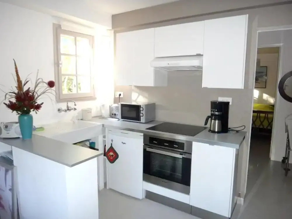 Apartment With one Bedroom in Saint-raphaël, With Enclosed Garden and