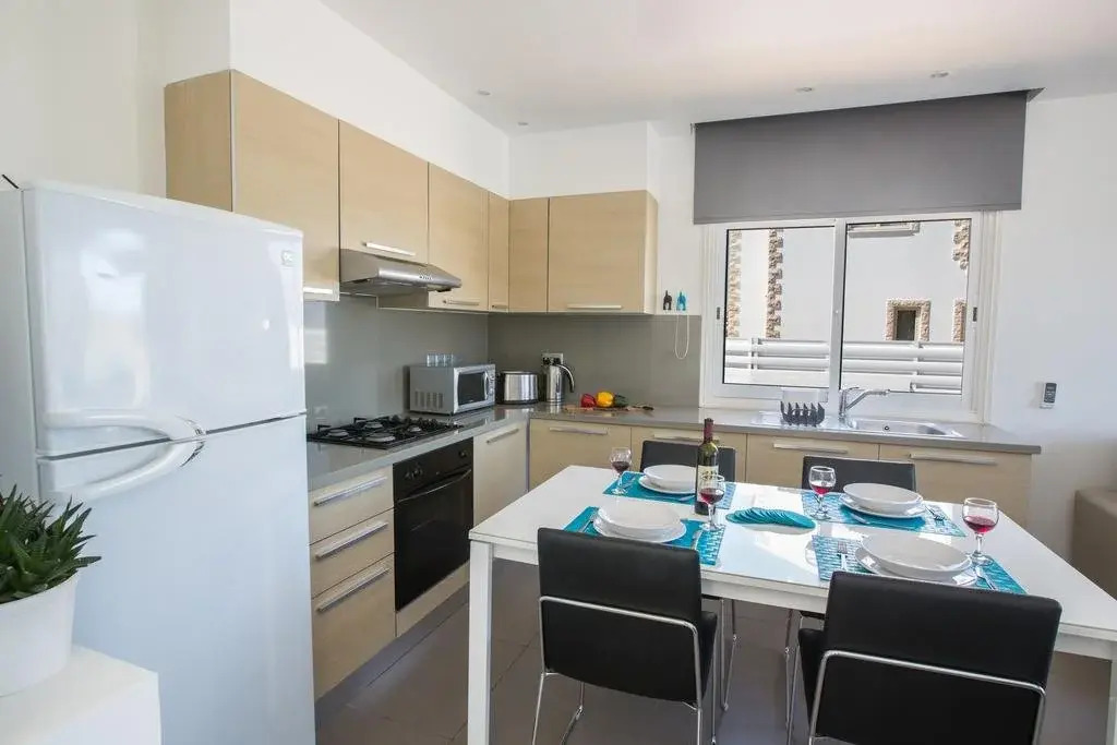 Nicholas Seaview Apartments