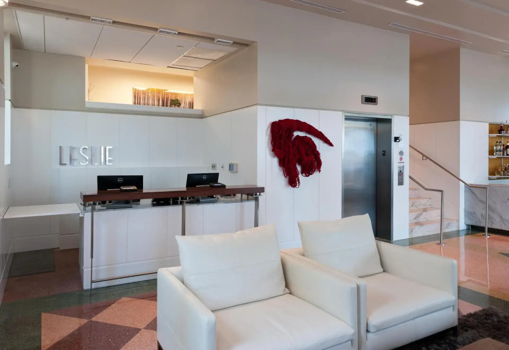 Leslie Hotel Ocean Drive