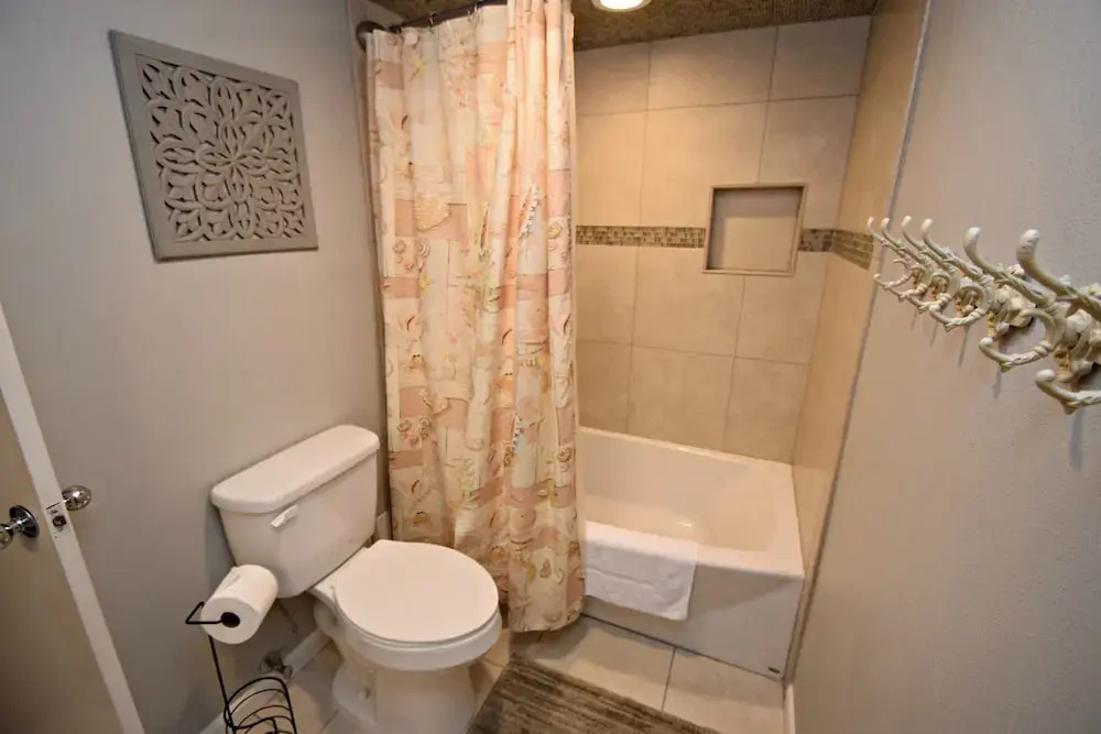 Gulf House 106 2 Bedroom Condo