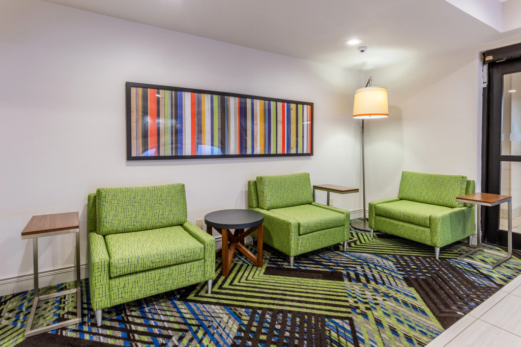 Holiday Inn Express & Suites OFallon-Shiloh by IHG