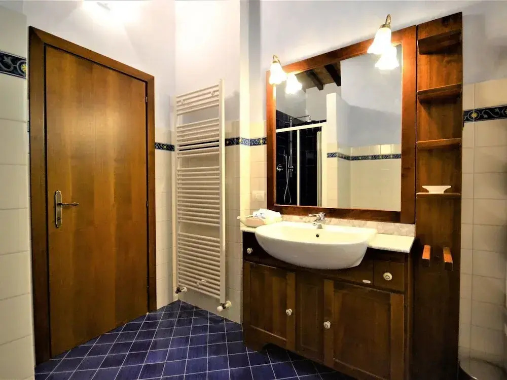 Villa in Umbria with Pool near Lake Trasimeno