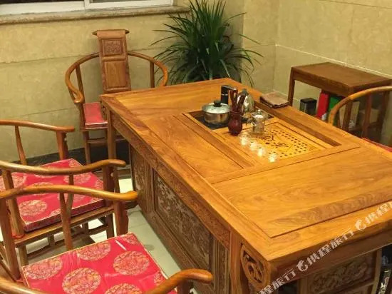 Yuxi Boutique Hotel