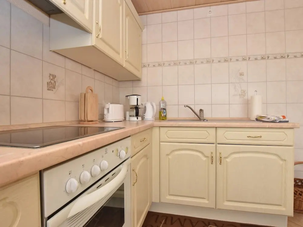 Rustic Escape in Kropelin