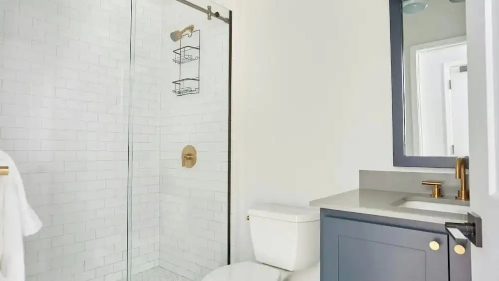 Sleeps 26 Entire Floor, Steps to French Quarter The Harlequin by Avantstay