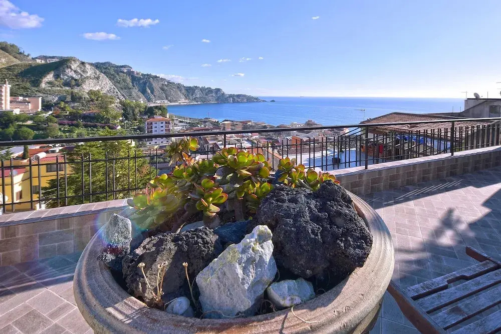 Panoramic Taormina Bay View