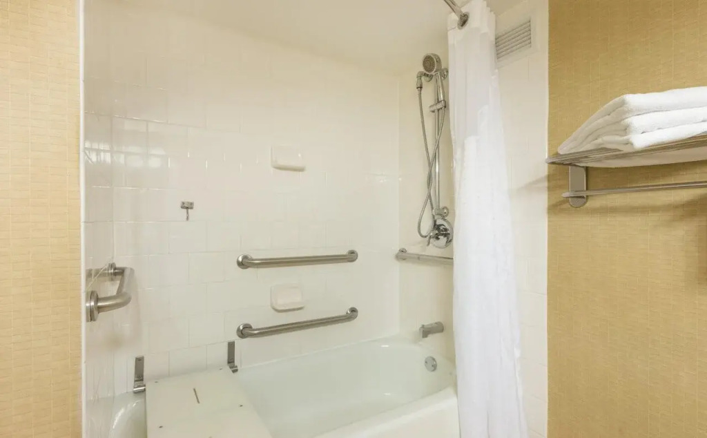 Holiday Inn Philadelphia-Cherry Hill by IHG