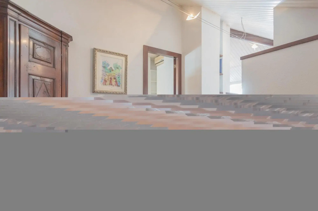 La Mansarda in Como With 3 Bedrooms and 2 Bathrooms