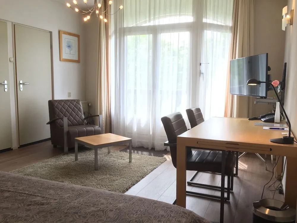 Hotel Plato