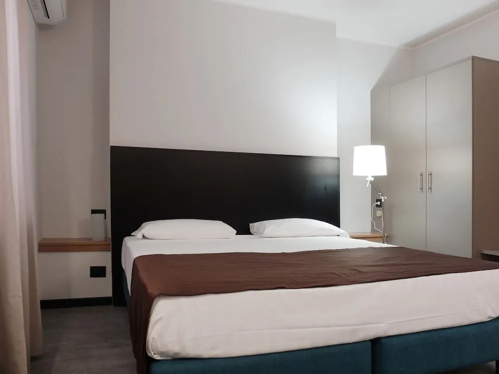 Hotel Carlton