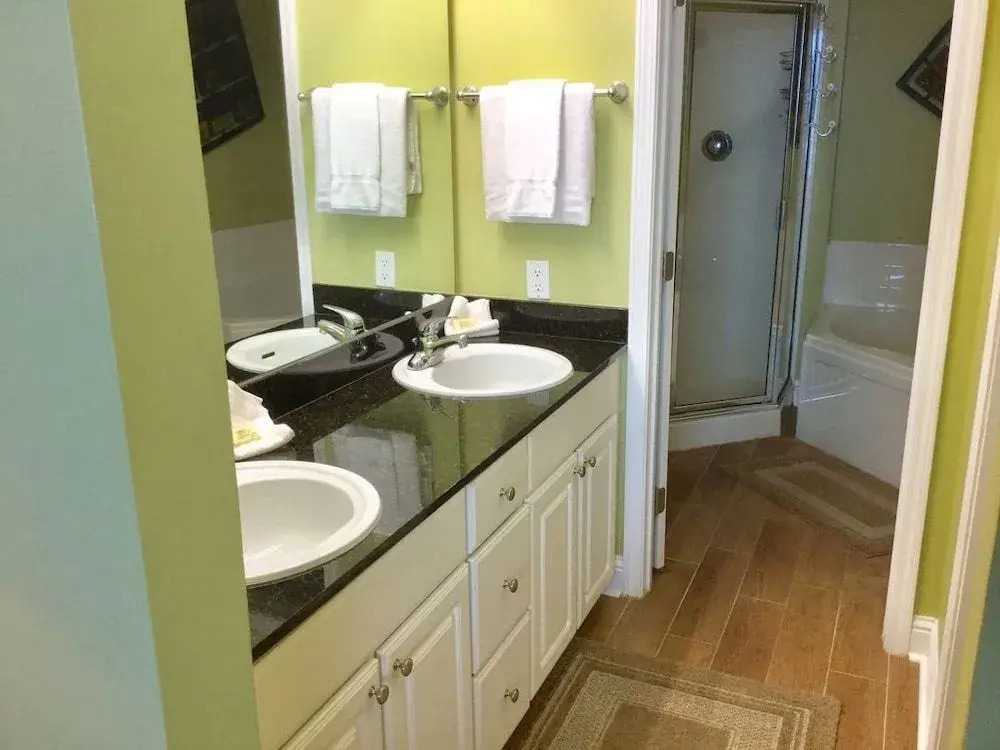 Lighthouse Unit 606 2 Bedrooms 2 Bathrooms Condo