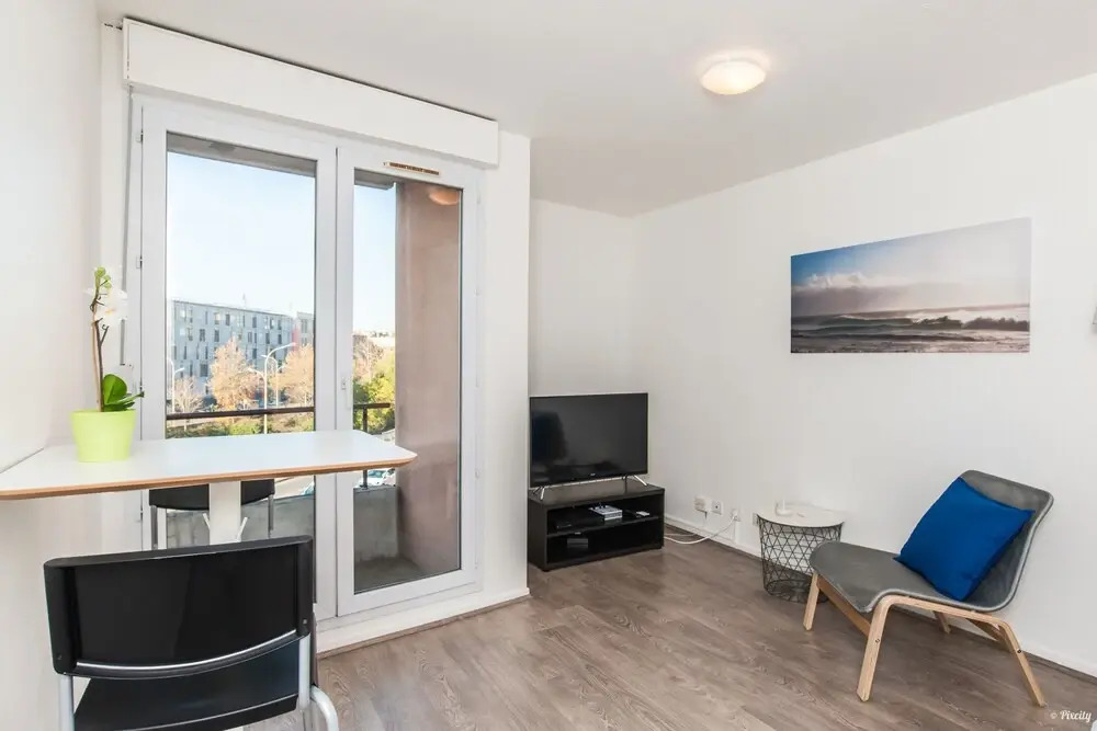 Studio tout équipé  place Dupuy