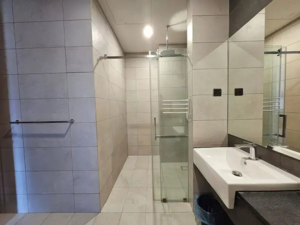 Opus KL Residences 1BR near TRX - Living Signature