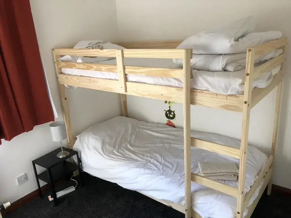 Super 2 Bedroom Flat near Dalkeith Town Center