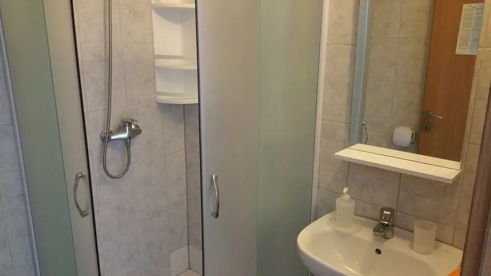 Lovely one Bedroom Apartment Mary in the Center