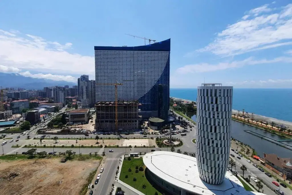 Leo Group Luxury Apartment 18-30 Alliance Palace