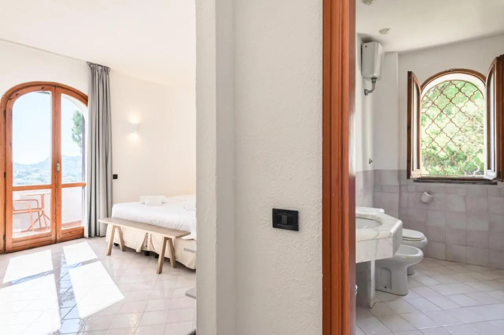 B&B HOTEL Ischia San Nicola