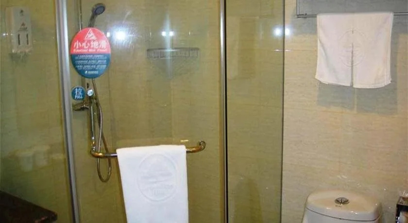 GreenTree Inn Zhejiang Ningbo Passenger Transport Center Tongda Road Shell Hotel
