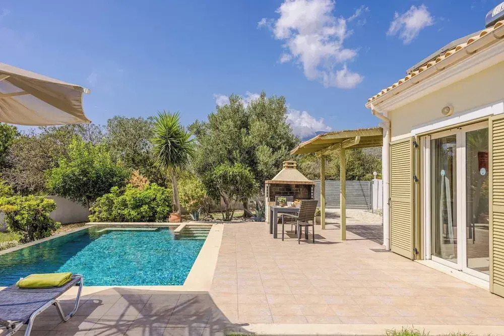 Caretta Beach Villa