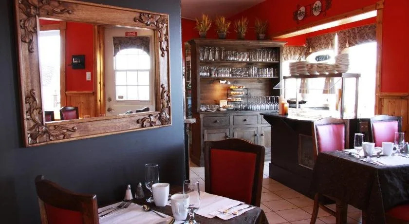 La Grange aux Hiboux Gîte et Restaurant B&B