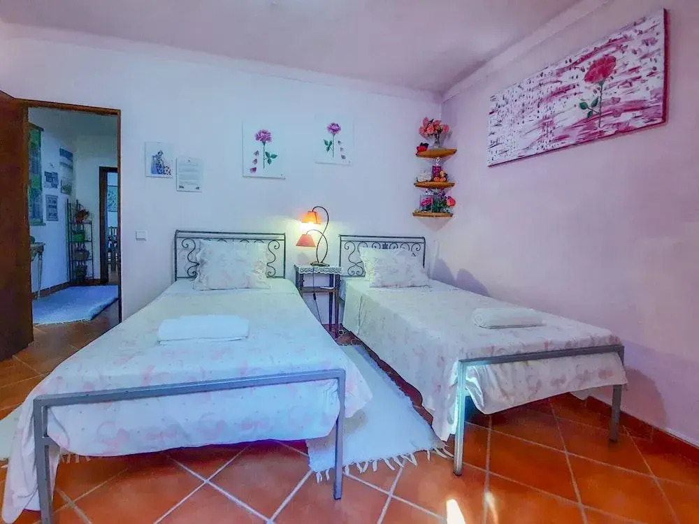Villa com Piscina, Algarve Izibookings