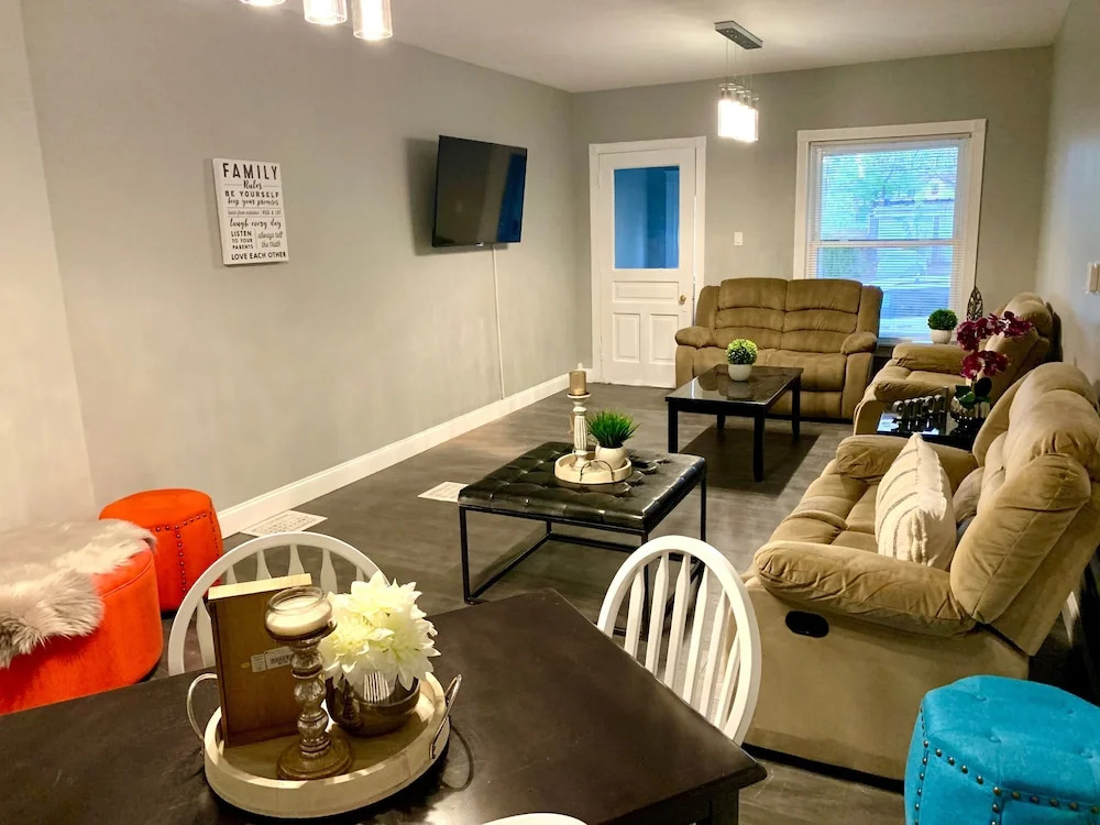 The Roulette Duplex-Private Yard&Parking