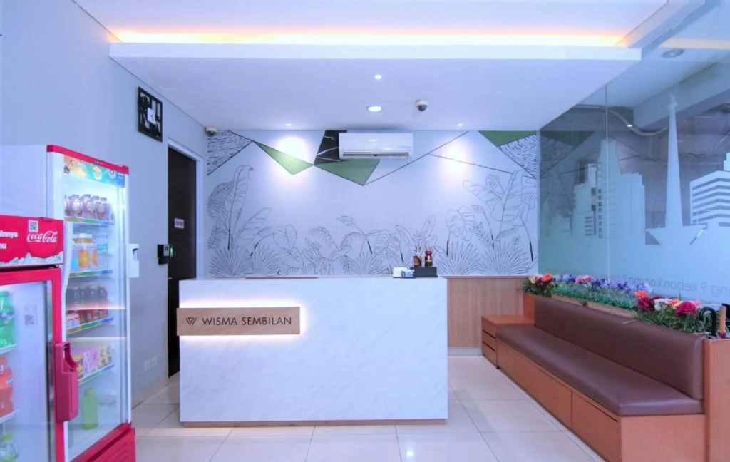 RedDoorz Plus near Grand Indonesia Jakarta