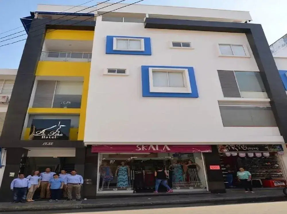 La Pera Hotel
