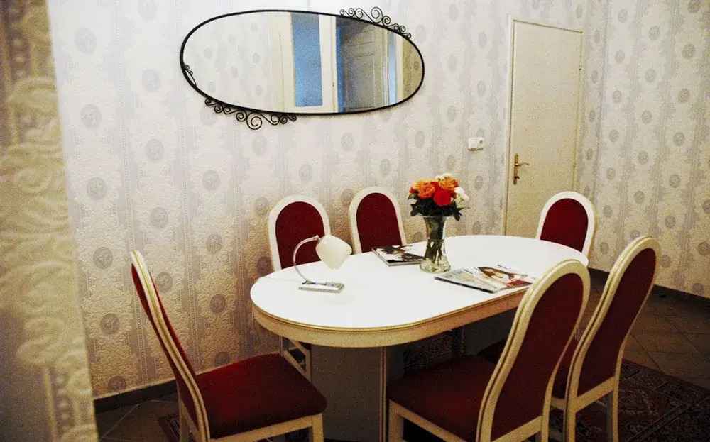 Caldo Apartments