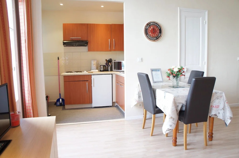 LOrient Palace Apartments