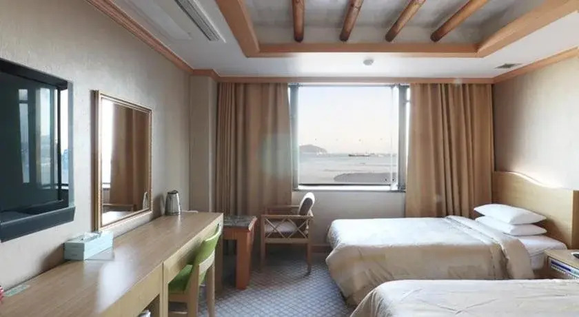 Songdo Beach Hotel