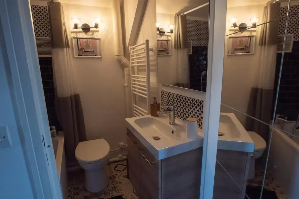 Flat With Balcony 7min From The Beach