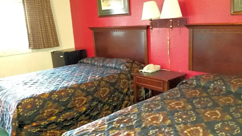 Hallmark Motel