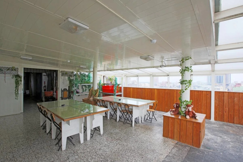 Lion Hotel
