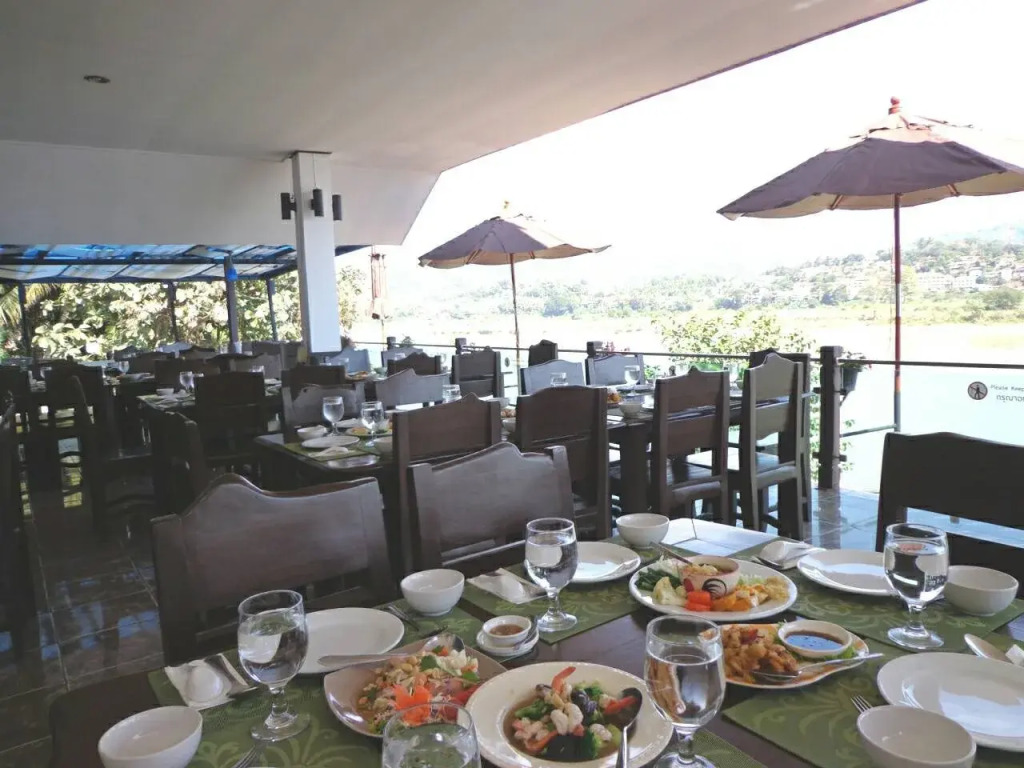 Namkhong Riverside