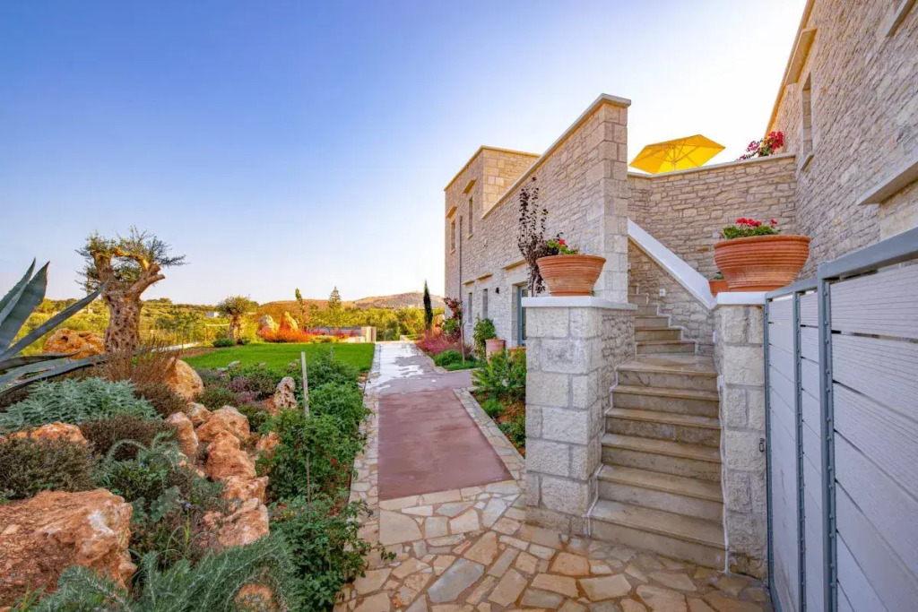 Villa Panormo Crete