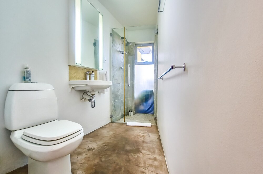 Ocean Views Open Plan Pool 3 Bed
