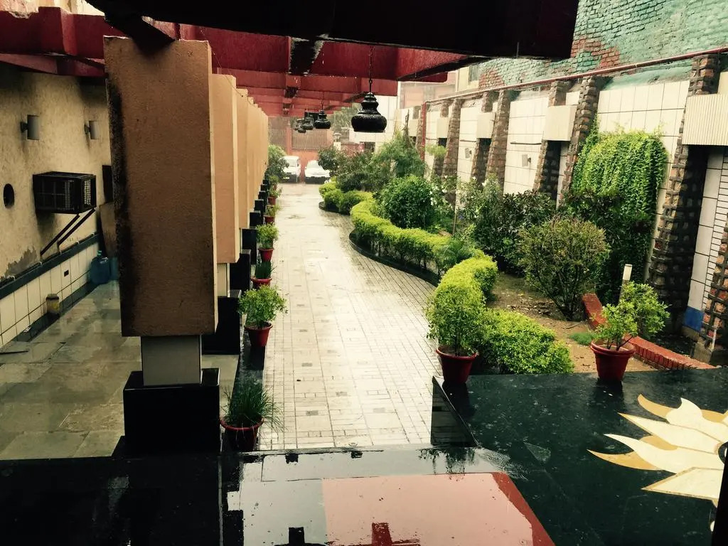 Hotel Sheel Gopal Vision