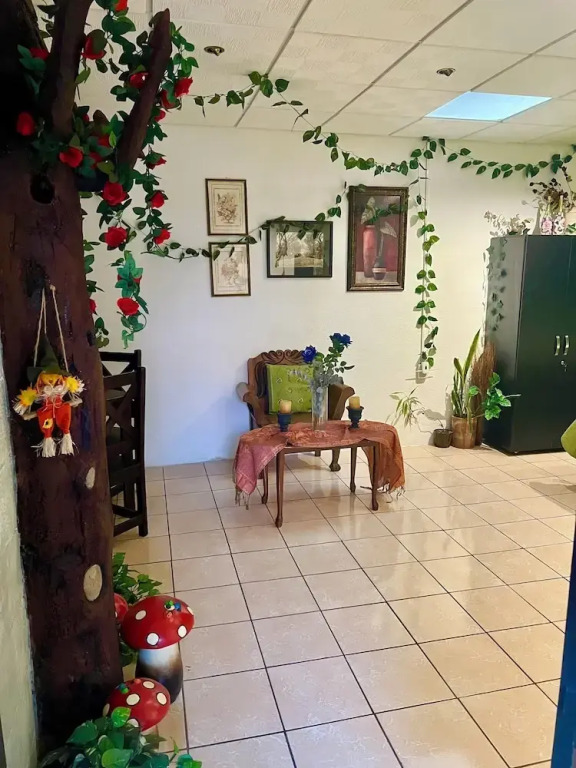 The Enchanted Forest Guest House - Self-check-in, instructions on the listing