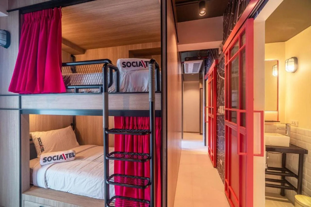 SocialTel Koh Samui