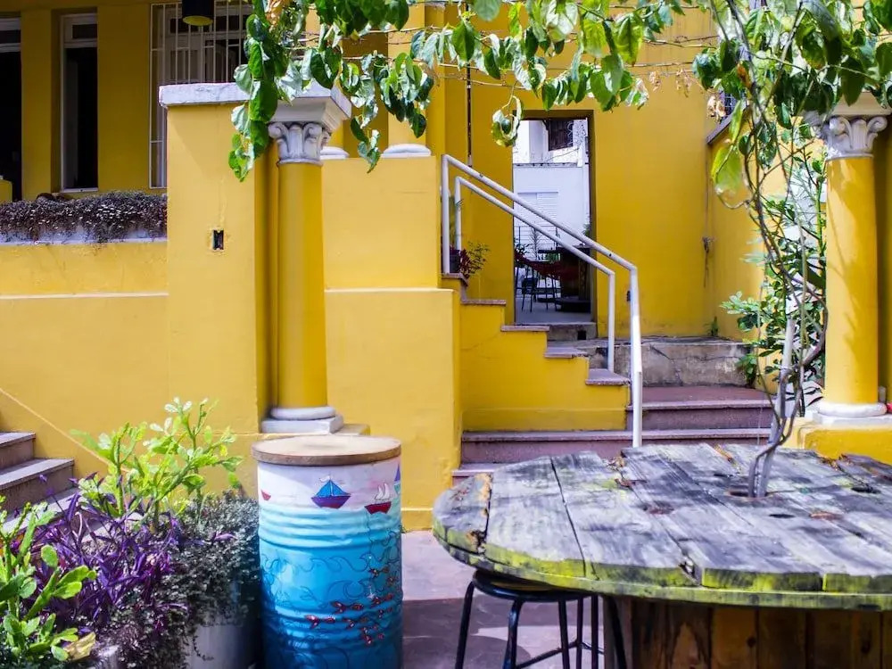Samba Rooms Hostel