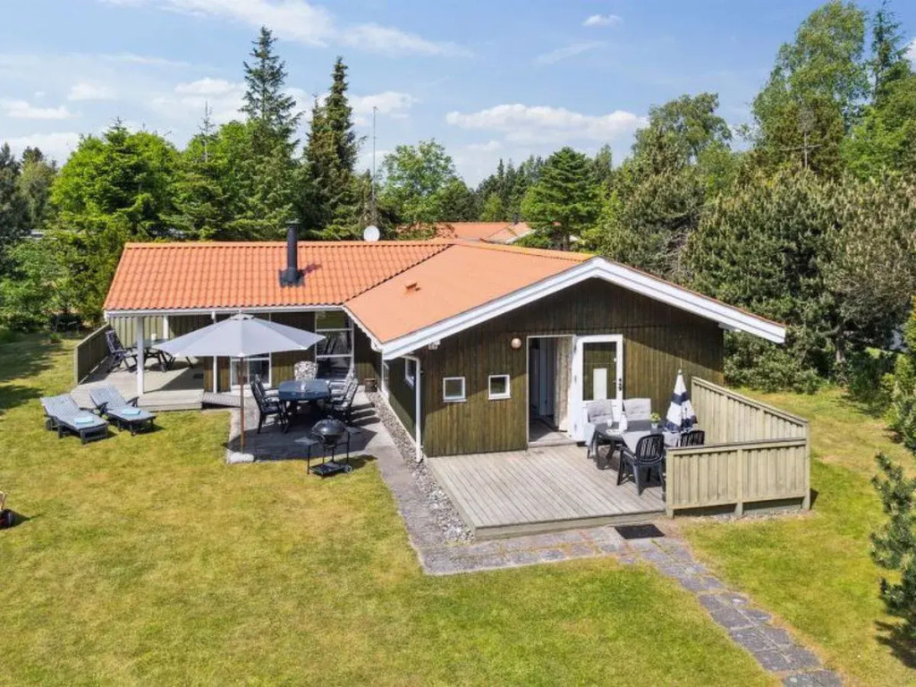 "Eini" - 500m from the sea in Lolland, Falster and Mon