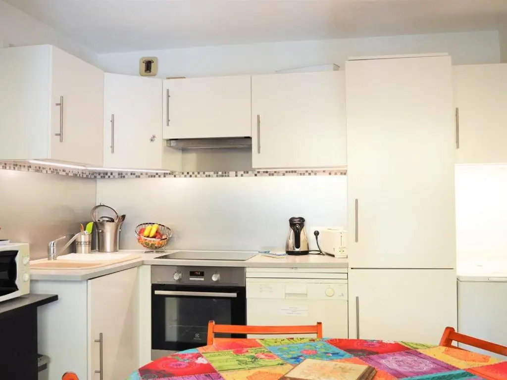 Appartement Le Lavandou, 2 pièces, 5 personnes - FR-1-251-364