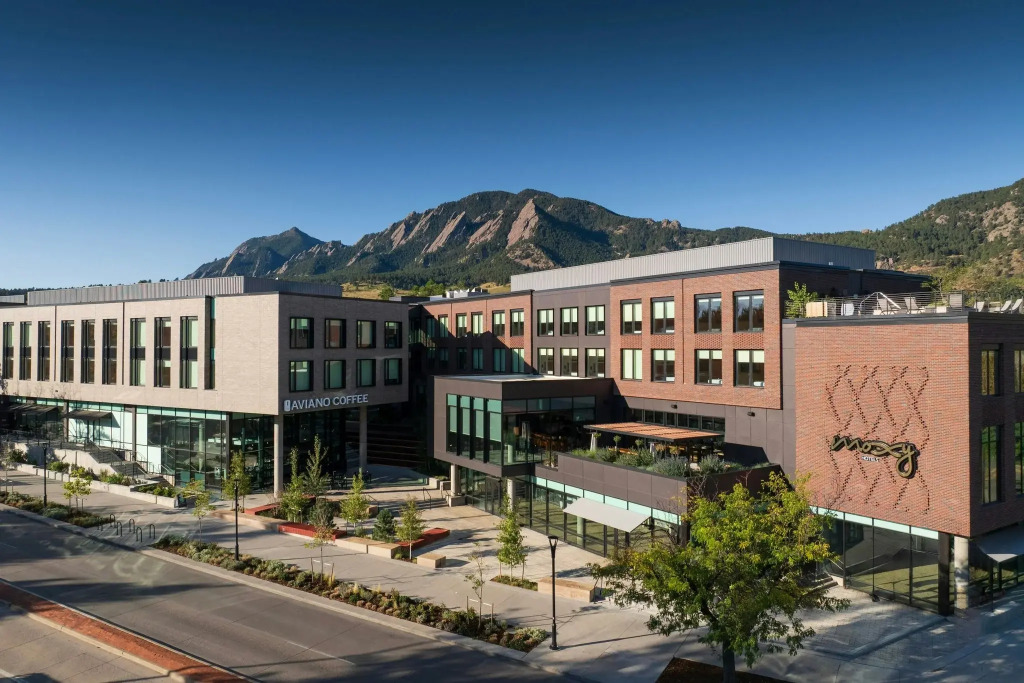 Moxy Boulder University