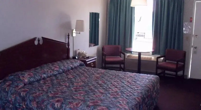 Caprice Motor Inn