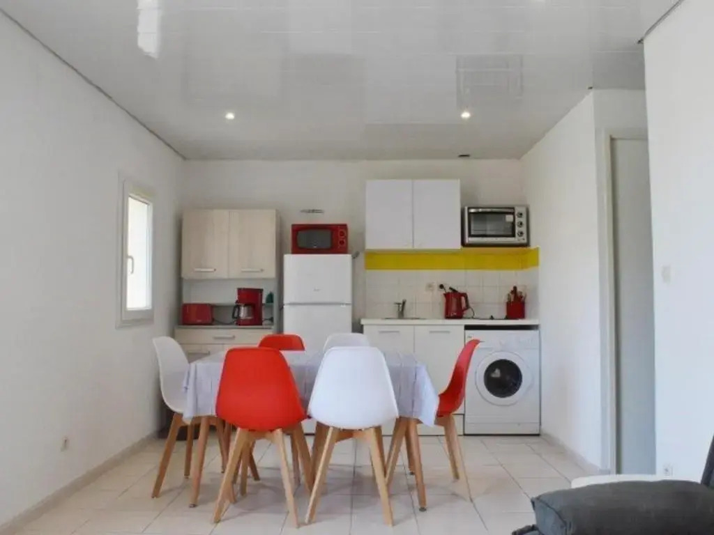 Appartement Narbonne, 2 pièces, 5 personnes - FR-1-229B-711