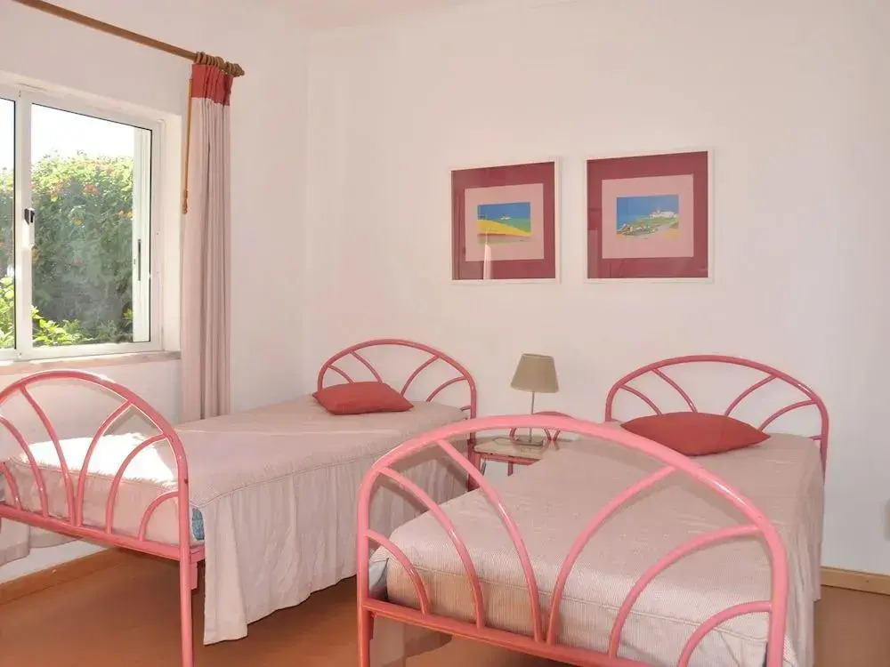 Horacio Villa is located near the center of Vilamoura