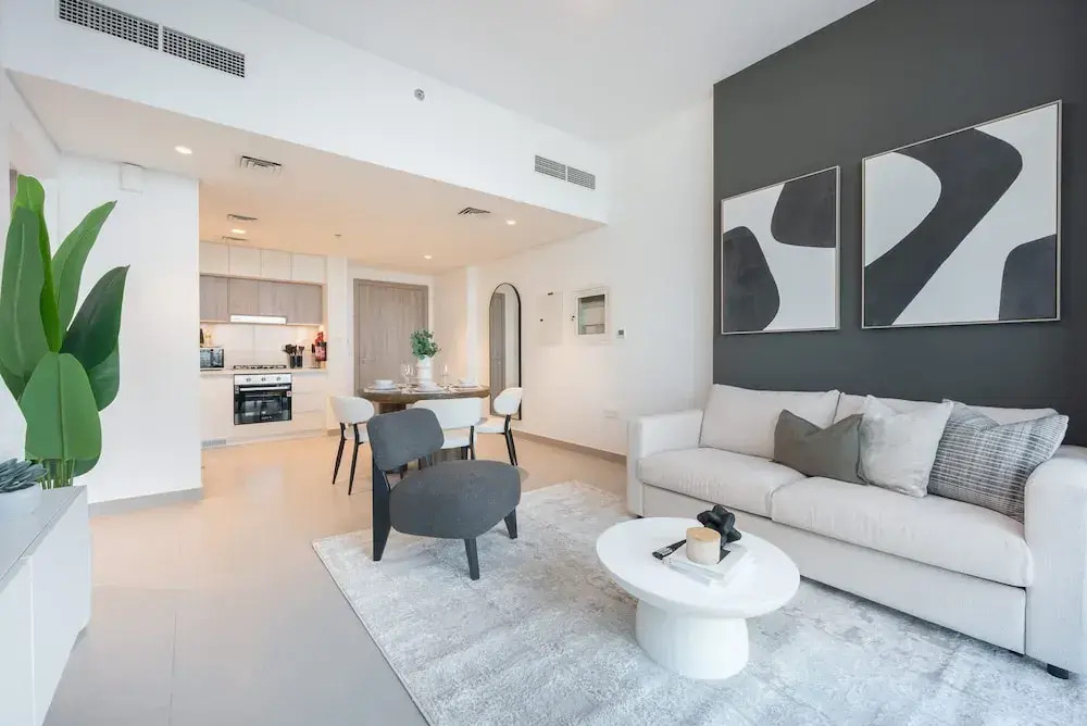 Modern Aesthetic 1-bedroom Apartment in Dubai Hills